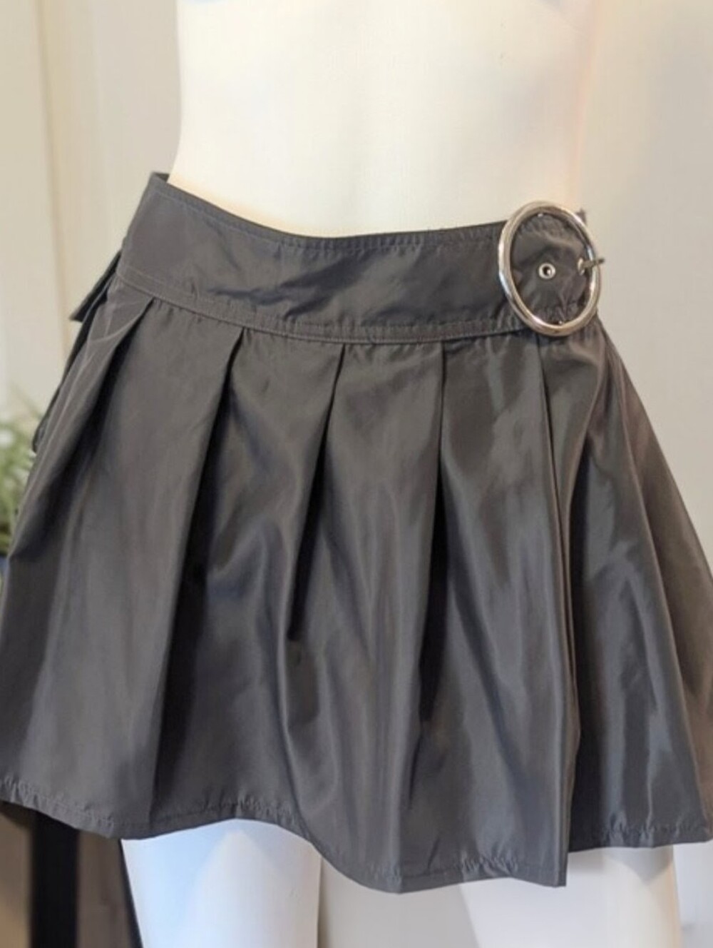 Soho Apparel Gun Metal Gray Pleated Mini Skort with Round Buckle And Side Pocket